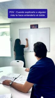 😂 Todos hemos sido esa persona...

Cuando explicarle algo a alguien hace que tú mismo lo entiendas el doble. 🤯🇫🇷

En Côté France no solo memorizas francés, lo practicas, lo explicas y lo haces tuyo. Porque enseñar, participar y equivocarse también son parte del aprendizaje. 💙🤍❤️

📍Providencia | Chapultepec | En línea

✨ ¿Ya agendaste tu clase de prueba gratuita?

#CoteFrance #Francés #AprenderFrancés #POV #ReelsMéxico #Guadalajara #HablaFrancés #EstudiarFrancés #FrancesEn123 #AprenderIdiomas